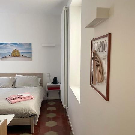 Santa Vincenza - Suite Indipendente Lovere Exterior foto