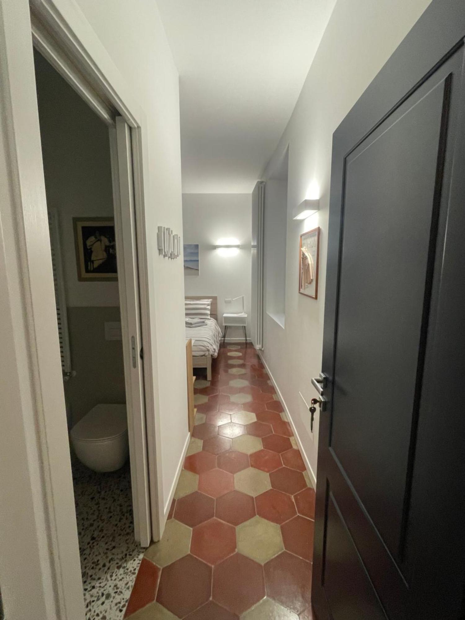 Santa Vincenza - Suite Indipendente Lovere Exterior foto